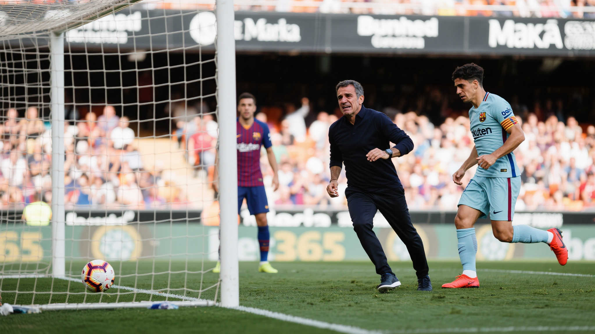 华体会官网中心